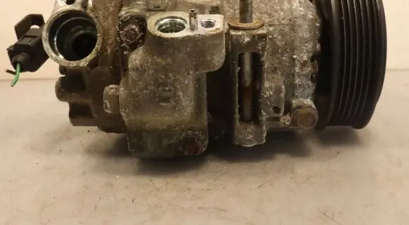 Skoda Fabia Mk2 (5J) Air conditioning (A/C) compressor (pump)