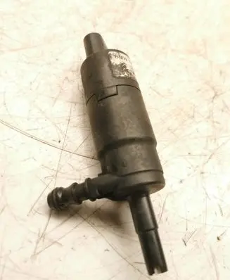 BMW X5 E53 Windscreen/windshield washer pump 13264010 0404GZ 8377430