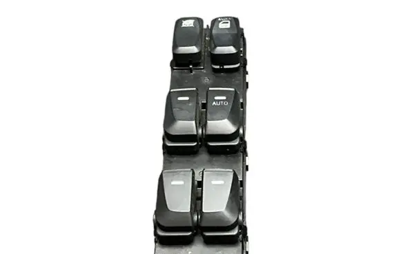 Hyundai ix35 Electric window control switch 3834951310 935702Y8109P