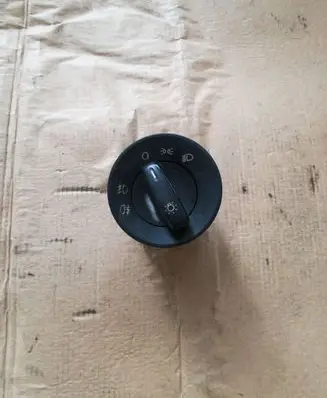 Skoda Octavia Mk2 (1Z) Light switch 1Z0941431K
