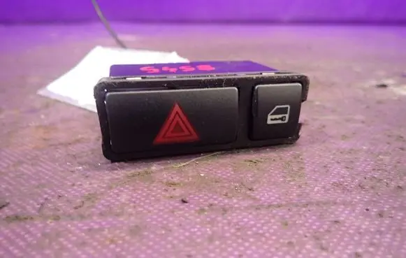 BMW 3 E46 Hazard light switch 
