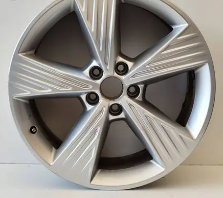 Audi Q4 e-tron R19 alloy rim 89A601025B