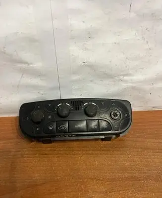 Mercedes-Benz C W203 Interior fan control switch 9140010322 D3932