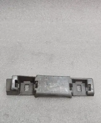 Mercedes-Benz S W222 Fender mounting bracket A2226980127