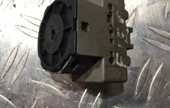 Ford Mondeo Mk III Ignition lock contact 98ab11572be