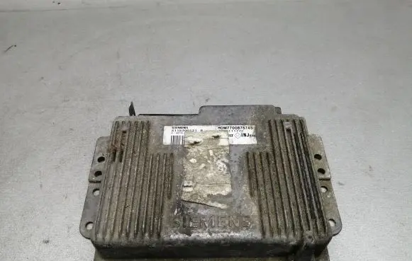 Renault Scenic I Engine control unit/module 7700875745 7700111772