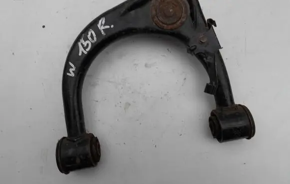 Toyota Land Cruiser (J150) Front upper control arm/wishbone 65566556