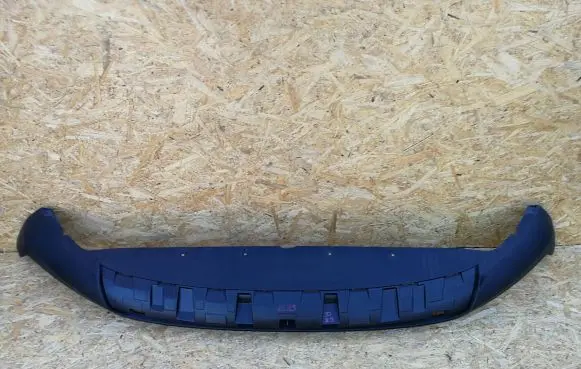 Volvo XC40 Front bumper splitter molding 31449340