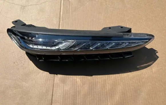 Hyundai Kona I Headlight/headlamp 92208-J9000