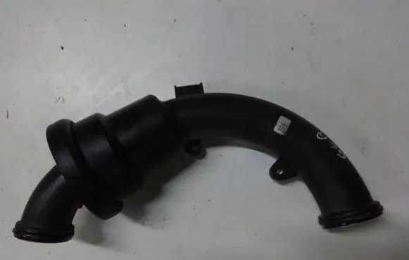 Intake resonator