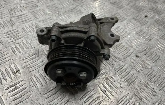 Mercedes-Benz B W245 Water pump A6402010001