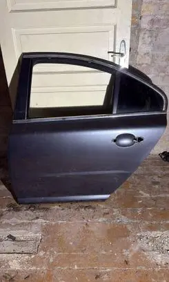 Volvo S80 Rear door