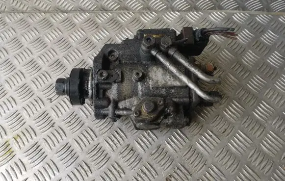 Opel Zafira A Fuel injection high pressure pump 0470504015 24413103 0281010479
