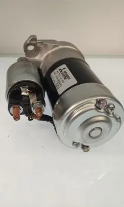 Subaru Impreza IV Starter motor M1T81181AM M001T81181 M001T81181AM