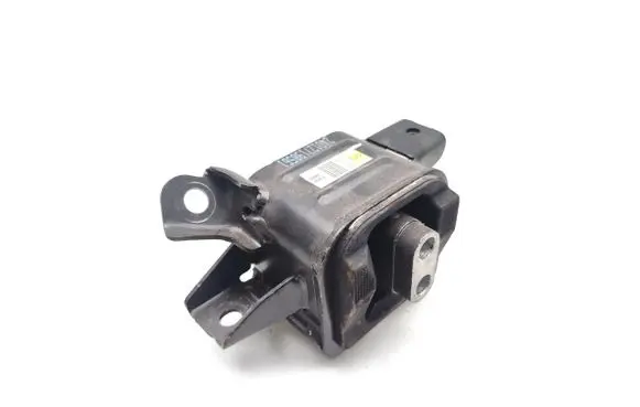 KIA Xceed Engine mount bracket 21830-J9000