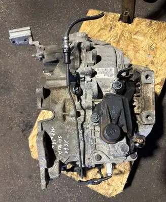 Volvo XC60 Manual 6 speed gearbox 1285040 280813 CG9R7002LB