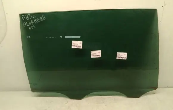 Seat Alhambra (Mk2) Rear door window glass 7N0845206A