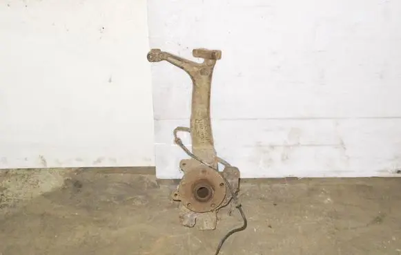 Audi A4 S4 B5 8D Front wheel hub spindle knuckle 8D0407258