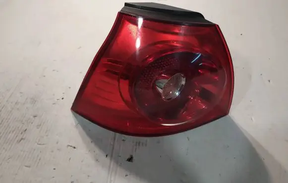 Volkswagen Golf V Rear/tail lights 1K6945095N 028490102 A0137744