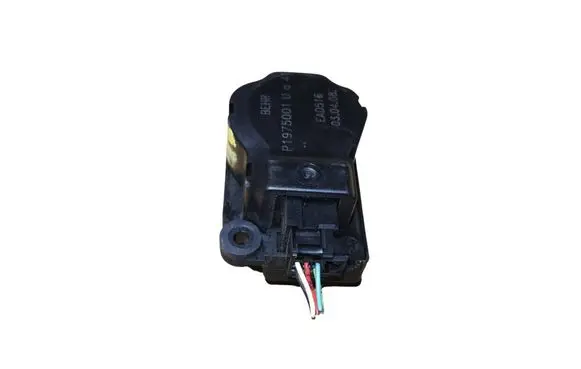 Citroen C5 Air flap motor/actuator P1975001U EAD516 030408