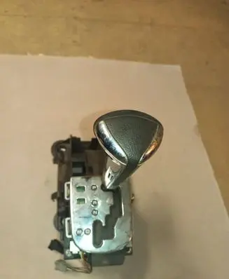 Citroen C4 I Gear shifter/selector 9680843280