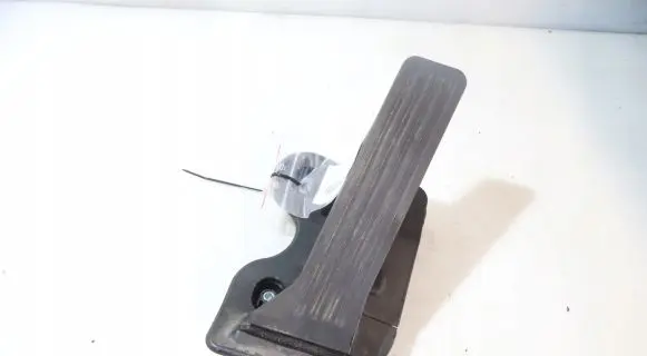 Mazda 2 Accelerator throttle pedal