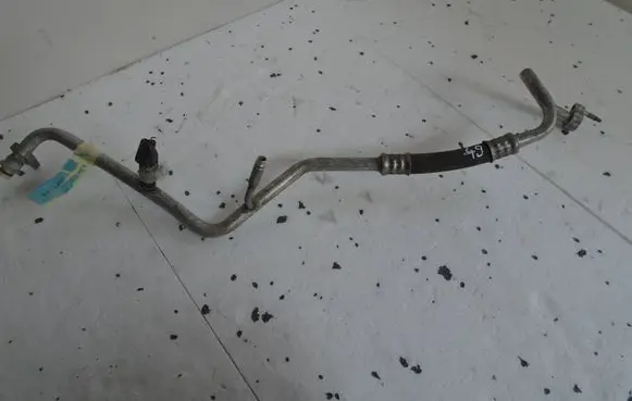Ford C-MAX I Air conditioning (A/C) pipe/hose