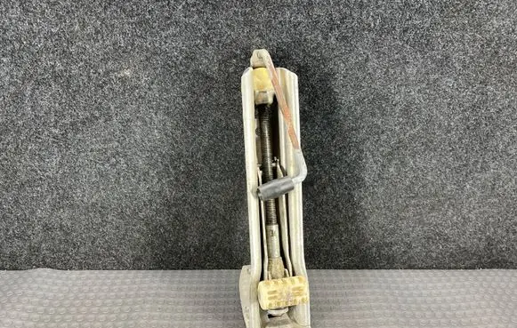 Mercedes-Benz CLK A209 C209 Lift Jack 