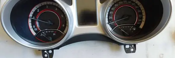 Speedometer (instrument cluster)