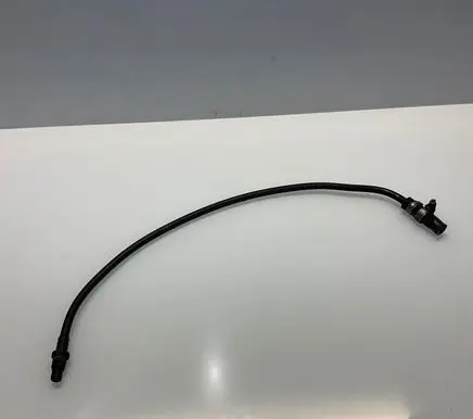 Mercedes-Benz E W211 Engine coolant pipe/hose A2115010225 2115010225