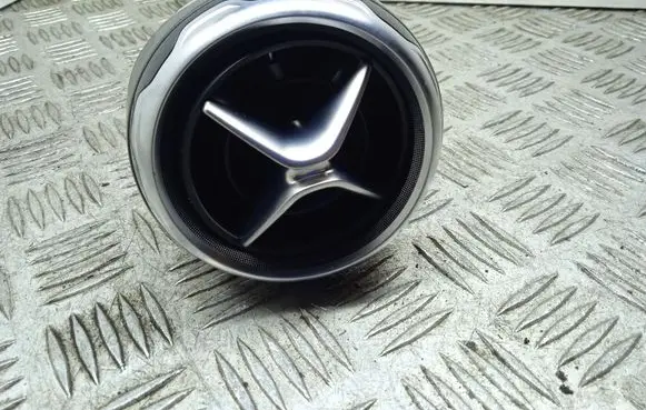 Mercedes-Benz GLA W156 Dashboard side air vent grill/cover trim A1568300100