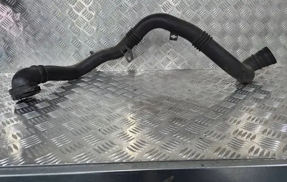 Opel Astra K Intercooler hose/pipe 39017739