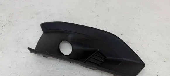 Audi A4 S4 B9 8W Front fog light trim/grill 8W0807681AJ