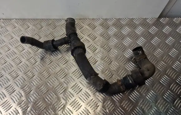 Volkswagen Transporter - Caravelle T5 Engine coolant pipe/hose 7E0122051E