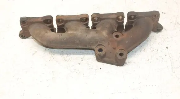 Audi A4 S4 B6 8E 8H Exhaust manifold 058253033E