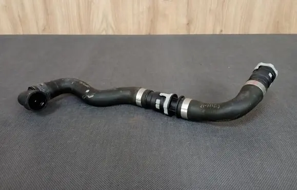 Volvo V40 Cross country Engine coolant pipe/hose 31319129