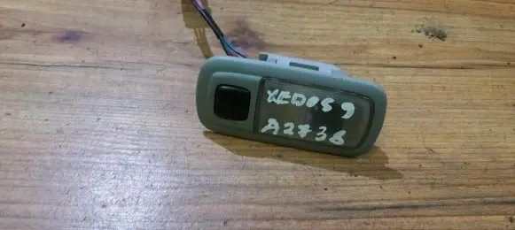 Mazda Xedos 9 Rear seat light