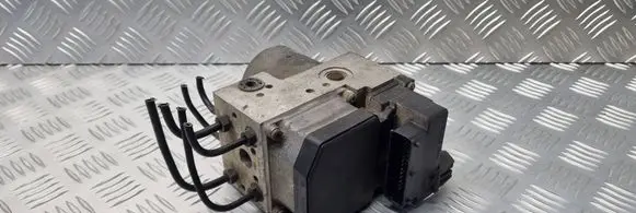 Volkswagen PASSAT B5.5 ABS Pump 0273004573 0265220621 3B0614111