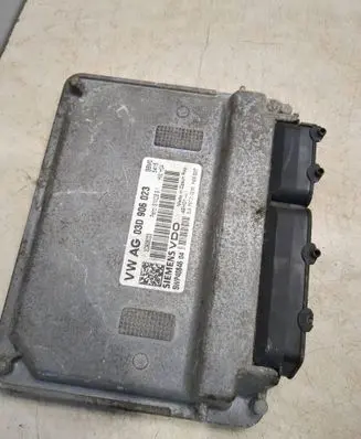 Skoda Octavia Mk2 (1Z) Engine control unit/module 03D906023 5WP4084604 3D906023