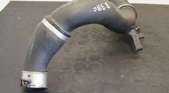 Intercooler hose/pipe
