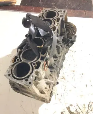 Volvo XC90 Engine block B6324S 6F6N6L084AG S16100720183