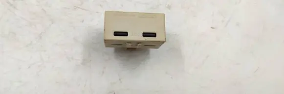 Cadillac CTS Other relay 25716295 d3051
