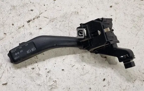 Volkswagen Golf V Indicator stalk 1K0953513A