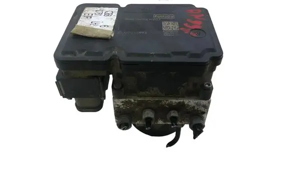 Ford Focus ABS Pump BV612C405AL