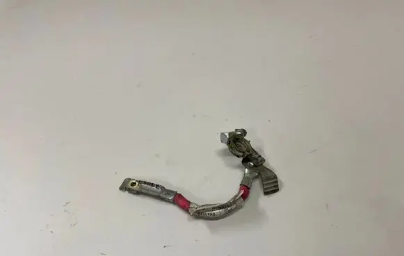 Renault Megane III Positive cable (battery) 243860001R