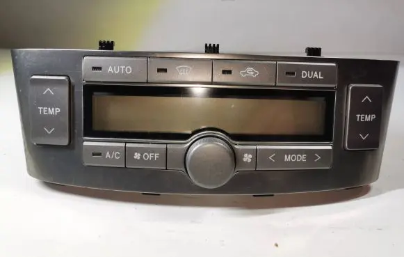 Toyota Avensis T250 Climate control unit 5590005160 MB1465700793 5590205050f