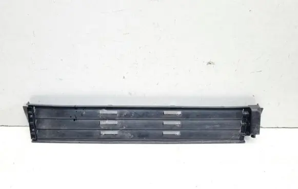 Land Rover Range Rover Sport L461 Intercooler air guide/duct channel N9X2-8475-A