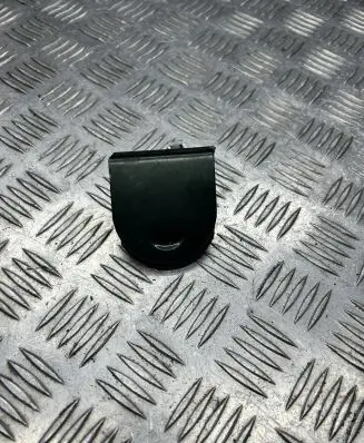 Opel Zafira A Front tow hook cap/cover 90580633