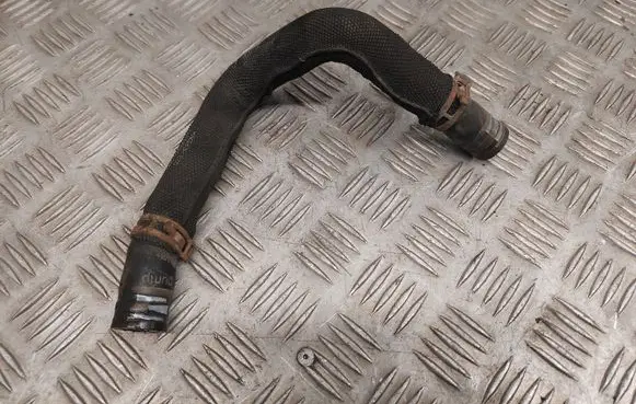 Audi A8 S8 D4 4H Engine coolant pipe/hose 4H0121058E