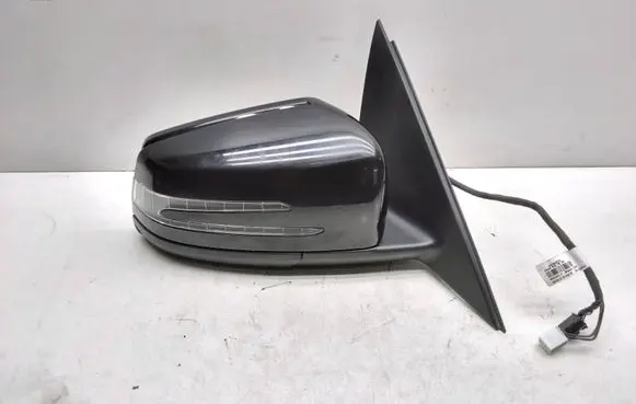 Mercedes-Benz C W204 Front door electric wing mirror A2048107293